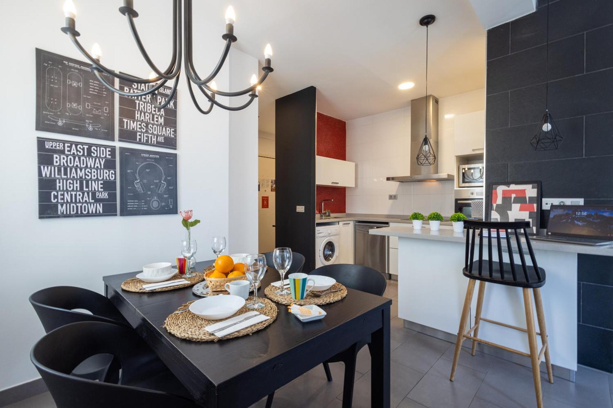 Florit Flats - Stylish 2 Bedroom Ac Wifi Terrace Attic In Valencia Center エクステリア 写真