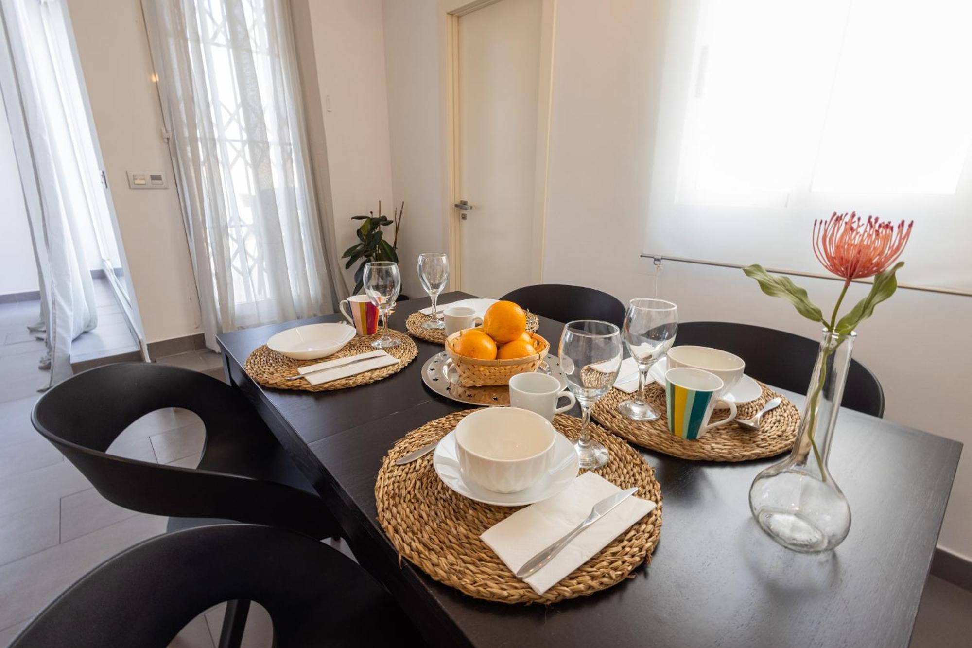 Florit Flats - Stylish 2 Bedroom Ac Wifi Terrace Attic In Valencia Center エクステリア 写真